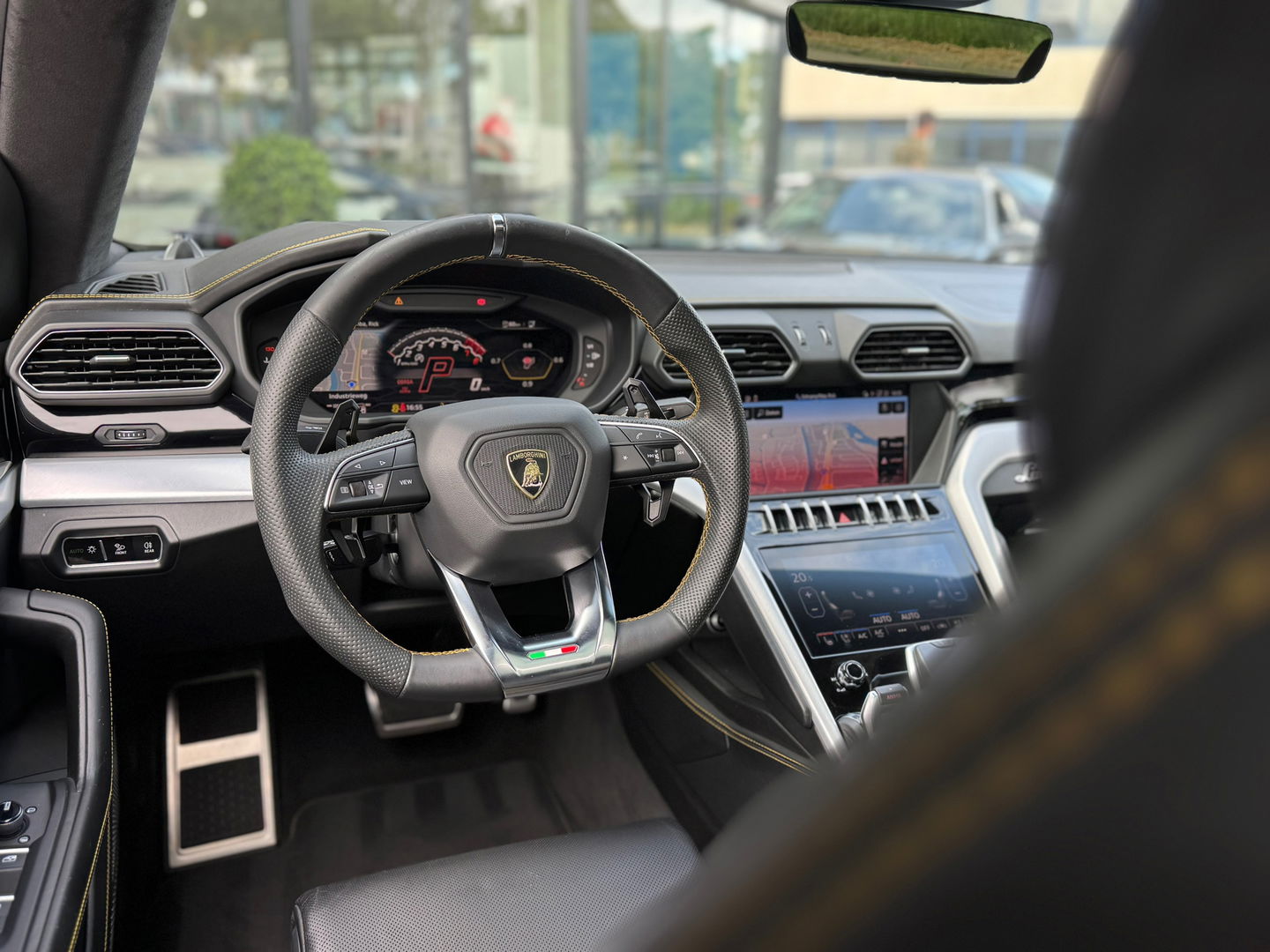 Lamborghini Urus 4.0 V8|Pano|Keramisch|B&O|Massage|Luchtvering|360Camera|ACC|Leder|650PK