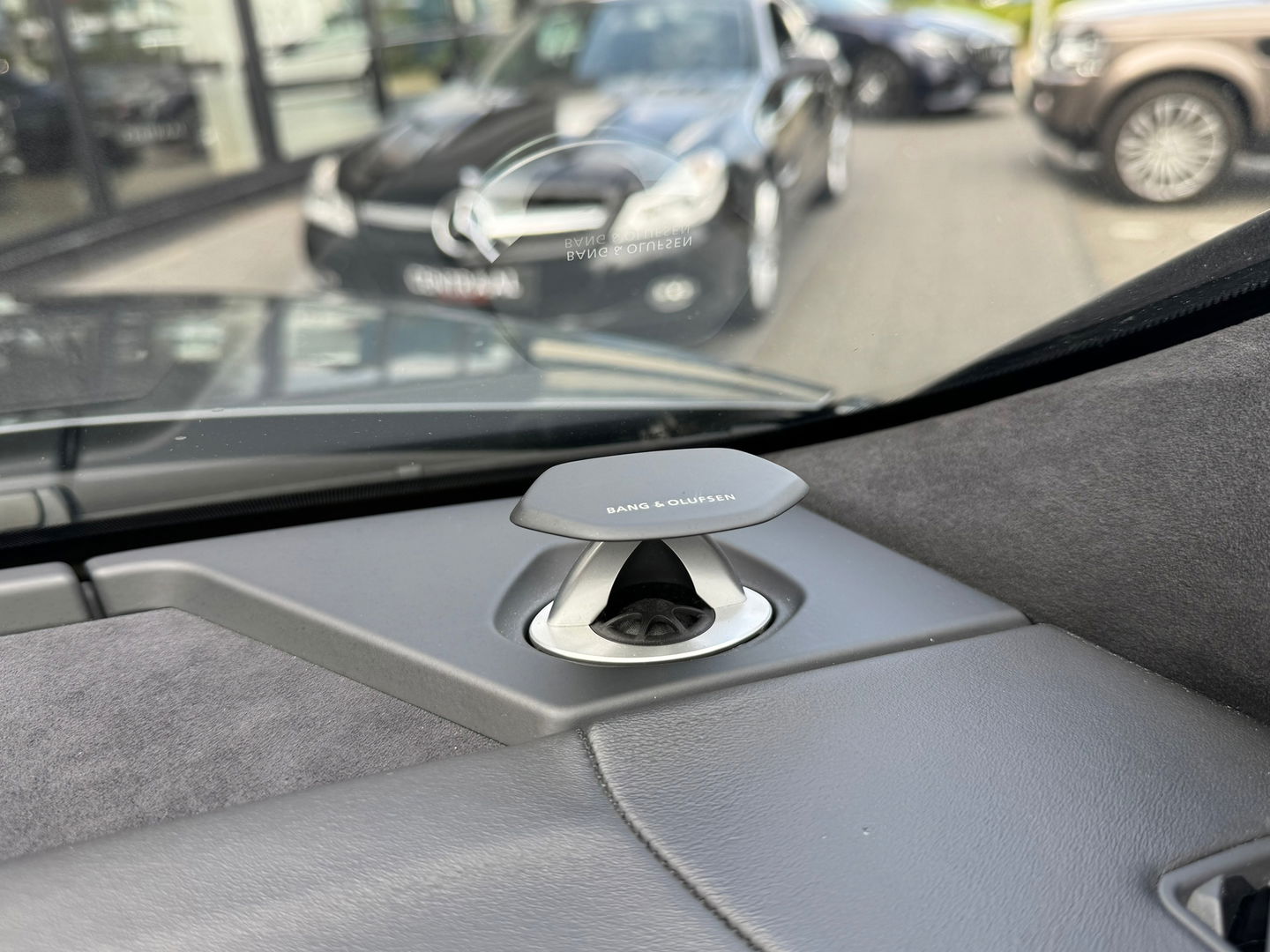 Lamborghini Urus 4.0 V8|Pano|Keramisch|B&O|Massage|Luchtvering|360Camera|ACC|Leder|650PK