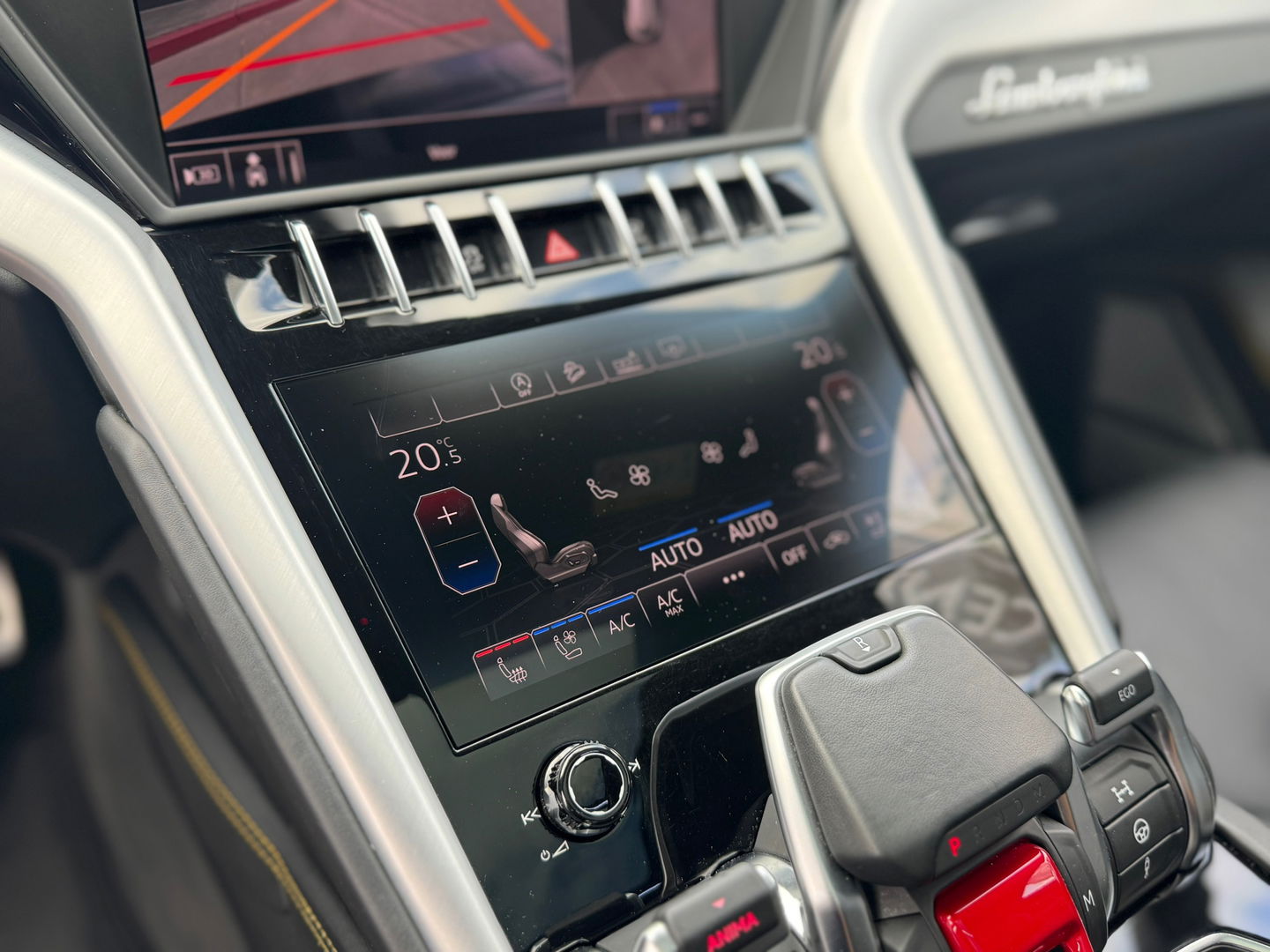 Lamborghini Urus 4.0 V8|Pano|Keramisch|B&O|Massage|Luchtvering|360Camera|ACC|Leder|650PK