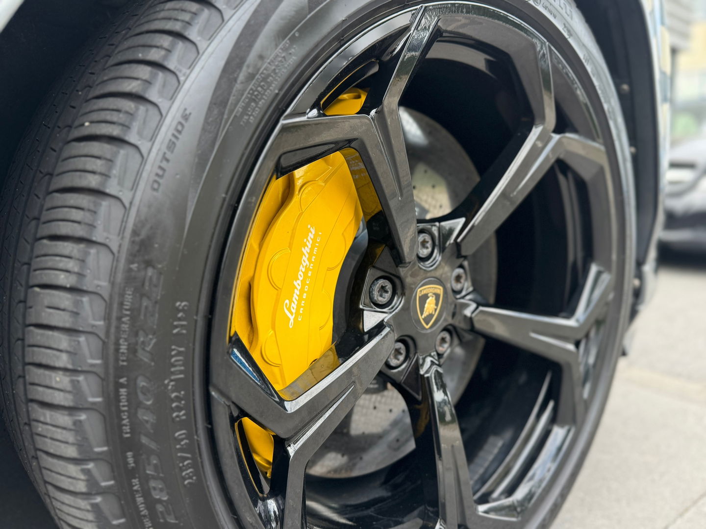 Lamborghini Urus 4.0 V8|Pano|Keramisch|B&O|Massage|Luchtvering|360Camera|ACC|Leder|650PK