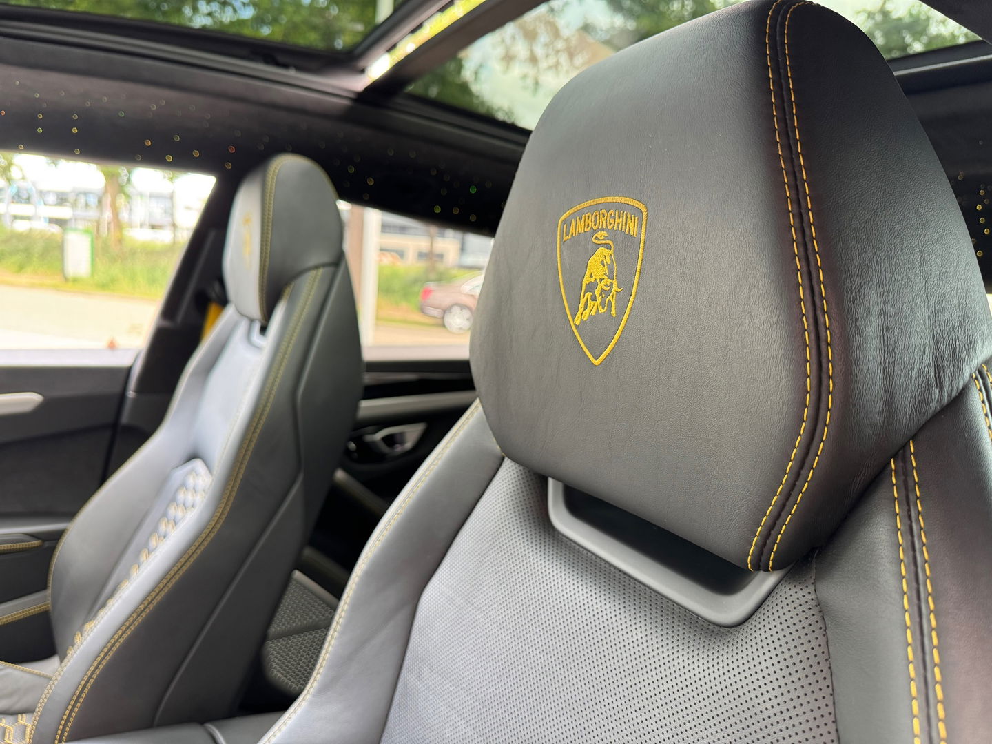 Lamborghini Urus 4.0 V8|Pano|Keramisch|B&O|Massage|Luchtvering|360Camera|ACC|Leder|650PK