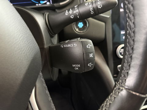 Renault Mégane 1.6 e-Tech Plug-in Intens | Adap. Cruise | Virtual | Sfeer | HuD | Stoel/Stuur verw. | Camera | Carplay | Keyless