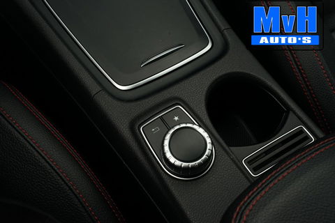 Mercedes-Benz CLA Shooting Brake 180 AMG|TREKH|CARPLAY|LED