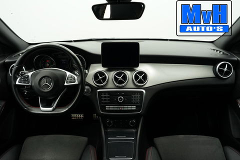 Mercedes-Benz CLA Shooting Brake 180 AMG|TREKH|CARPLAY|LED