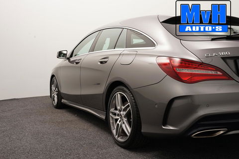 Mercedes-Benz CLA Shooting Brake 180 AMG|TREKH|CARPLAY|LED
