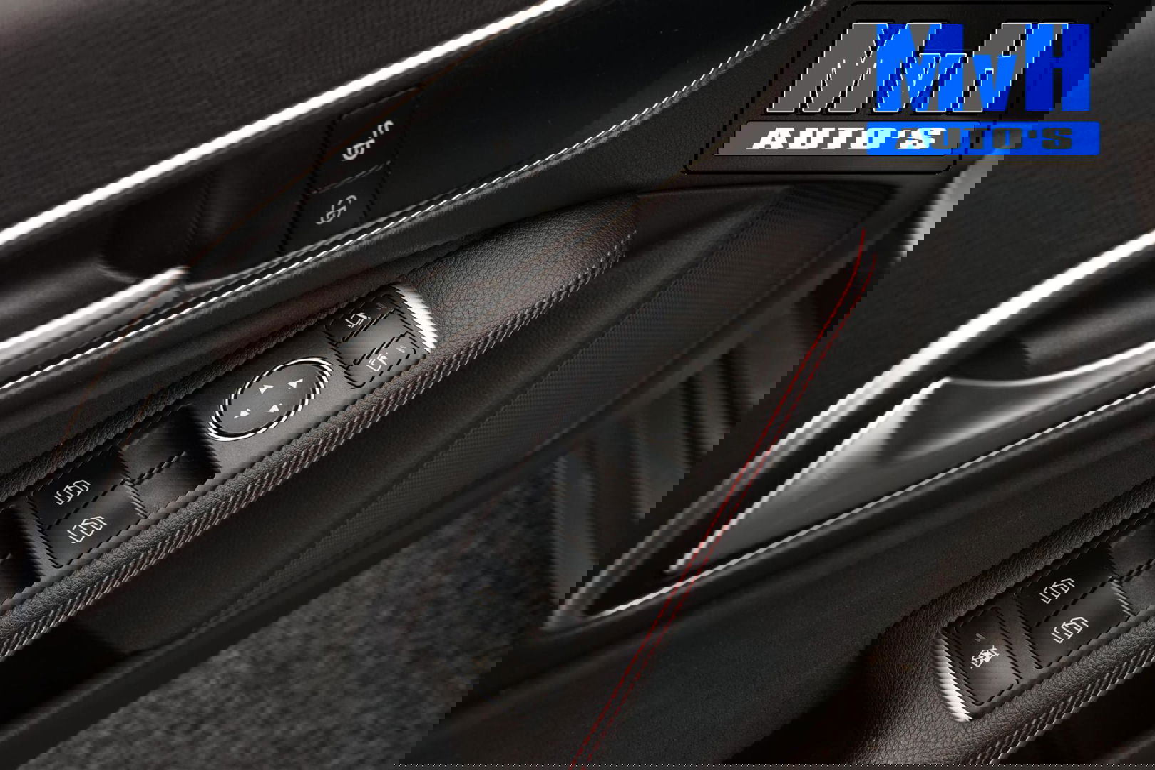 Mercedes-Benz CLA Shooting Brake 180 AMG|TREKH|CARPLAY|LED