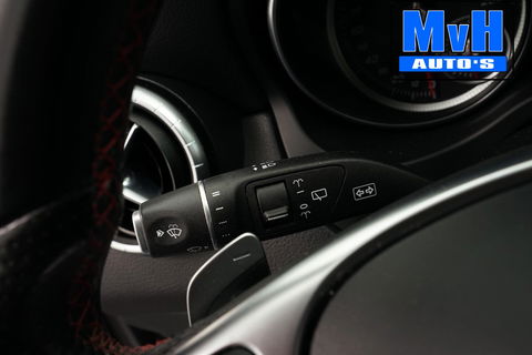 Mercedes-Benz CLA Shooting Brake 180 AMG|TREKH|CARPLAY|LED