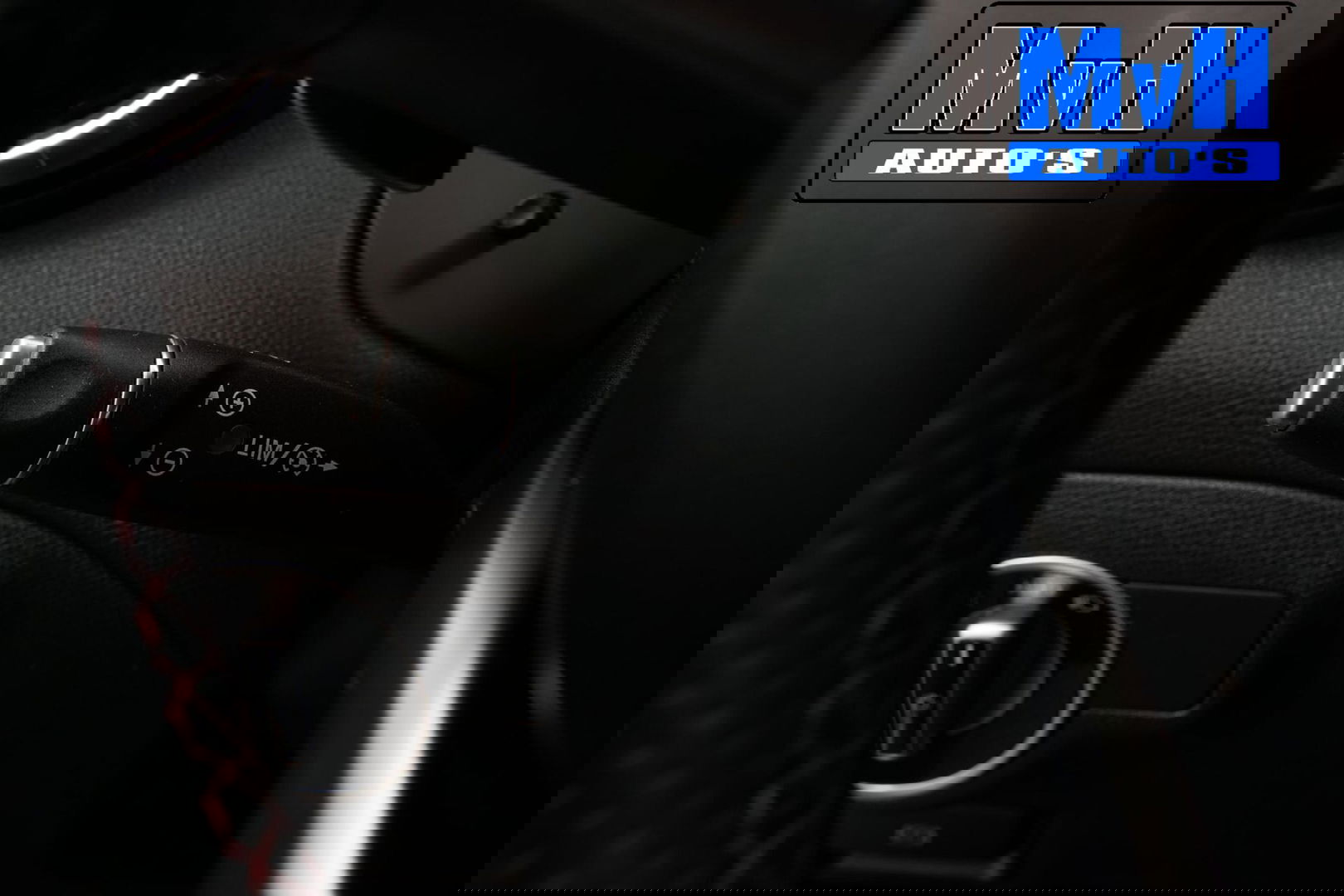 Mercedes-Benz CLA Shooting Brake 180 AMG|TREKH|CARPLAY|LED