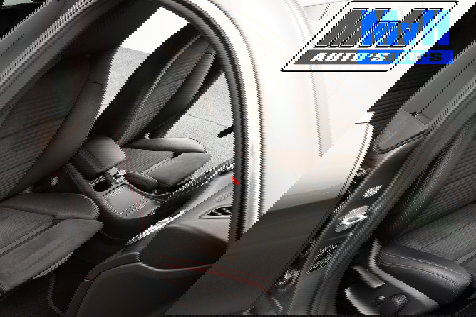 Mercedes-Benz CLA Shooting Brake 180 AMG|TREKH|CARPLAY|LED