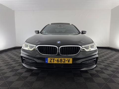 BMW 5 Serie Touring 530d High Executive Aut. *PANO | LUXURY-LEATHER | FULL-LED | MEMORY-PACK | TOP-VIEW | HEATED-COMFORTSEATS | NAVI-FULLMAP | PRIVACY-GLASS | AMBIENT-LIGHT | ECC | PDC | 20''ALU*
