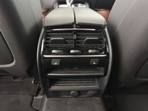 BMW 5 Serie Touring 530d High Executive Aut. *PANO | LUXURY-LEATHER | FULL-LED | MEMORY-PACK | TOP-VIEW | HEATED-COMFORTSEATS | NAVI-FULLMAP | PRIVACY-GLASS | AMBIENT-LIGHT | ECC | PDC | 20''ALU*