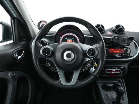 Smart Forfour EQ Comfort 18 kWh {SOH-91%} Aut. *PANO | AIRCO | COMFORT-SEATS | CRUISE | PDC | 15''ALU*
