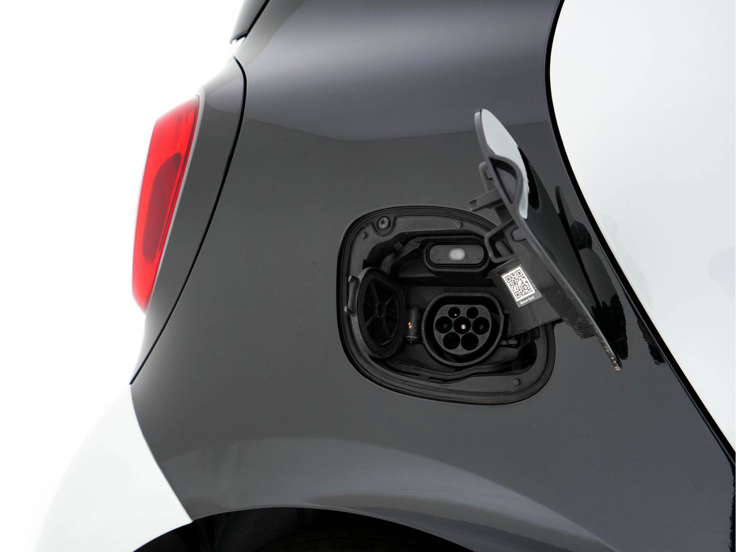 Smart Forfour EQ Comfort 18 kWh {SOH-91%} Aut. *PANO | AIRCO | COMFORT-SEATS | CRUISE | PDC | 15''ALU*