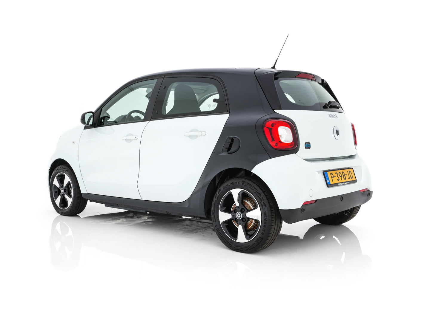 Smart Forfour EQ Comfort 18 kWh {SOH-91%} Aut. *PANO | AIRCO | COMFORT-SEATS | CRUISE | PDC | 15''ALU*