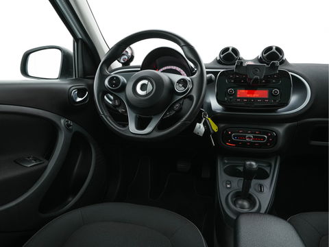 Smart Forfour EQ Comfort 18 kWh {SOH-91%} Aut. *PANO | AIRCO | COMFORT-SEATS | CRUISE | PDC | 15''ALU*