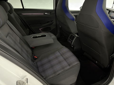 Volkswagen Golf 1.4 eHybrid GTE Black Style | SOH 89% | Sfeer | Virtual | Adap. Cruise | Stoel/stuur verw. | Camera | Carplay