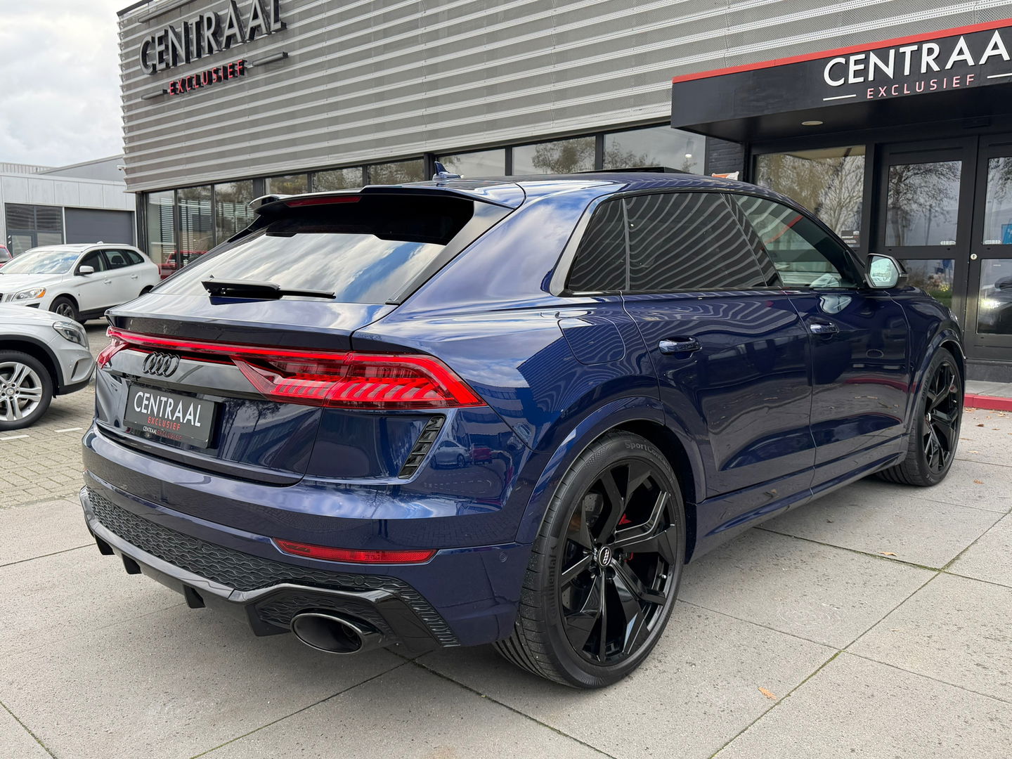 Audi RSQ8 4.0 TFSI Quattro|Pano|Keramisch|NL-Auto|B&O|Carbon|Head-Up|Memory|Keyless|4Wielbesturing