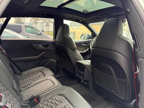 Audi RSQ8 4.0 TFSI Quattro|Pano|Keramisch|NL-Auto|B&O|Carbon|Head-Up|Memory|Keyless|4Wielbesturing