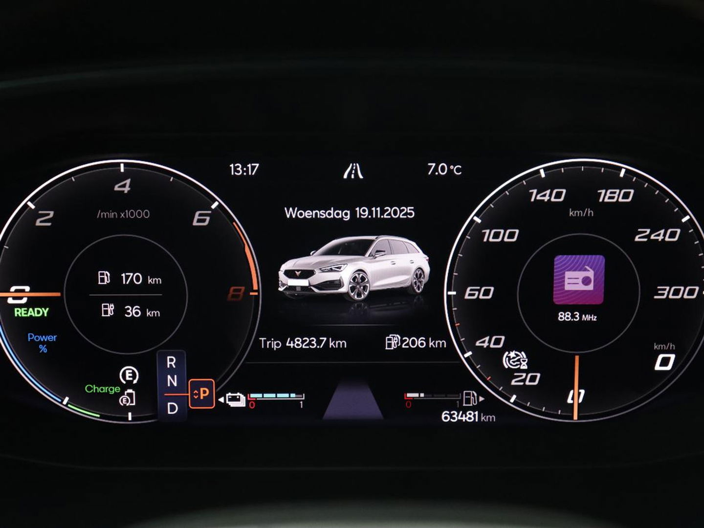 CUPRA Leon 1.4 eHybrid VZ | 245pk | Leder | Stoelverwarming | Memory | Carplay | Navigatie | Sfeerverlichting | Parkeerhulp | Sportstoelen | Keyless | Climate control | Cruise control | PHEV | Plug In