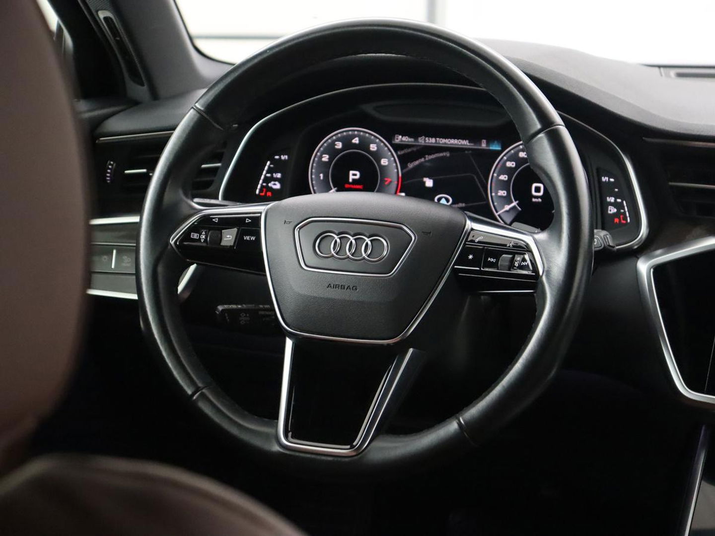 Audi A6 50 TFSIe quattro S edition | Panoramadak | Adaptive cruise | Nappaleder | Stoel & stuurverwarming | Camera | Trekhaak | Keyless | Adaptief onderstel | Carplay | Navigatie | Matrix LED | Getint glas | PHEV | Plug In