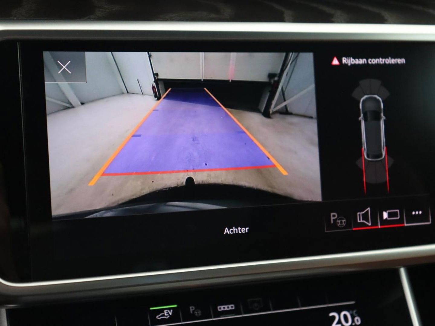 Audi A6 50 TFSIe quattro S edition | Panoramadak | Adaptive cruise | Nappaleder | Stoel & stuurverwarming | Camera | Trekhaak | Keyless | Adaptief onderstel | Carplay | Navigatie | Matrix LED | Getint glas | PHEV | Plug In