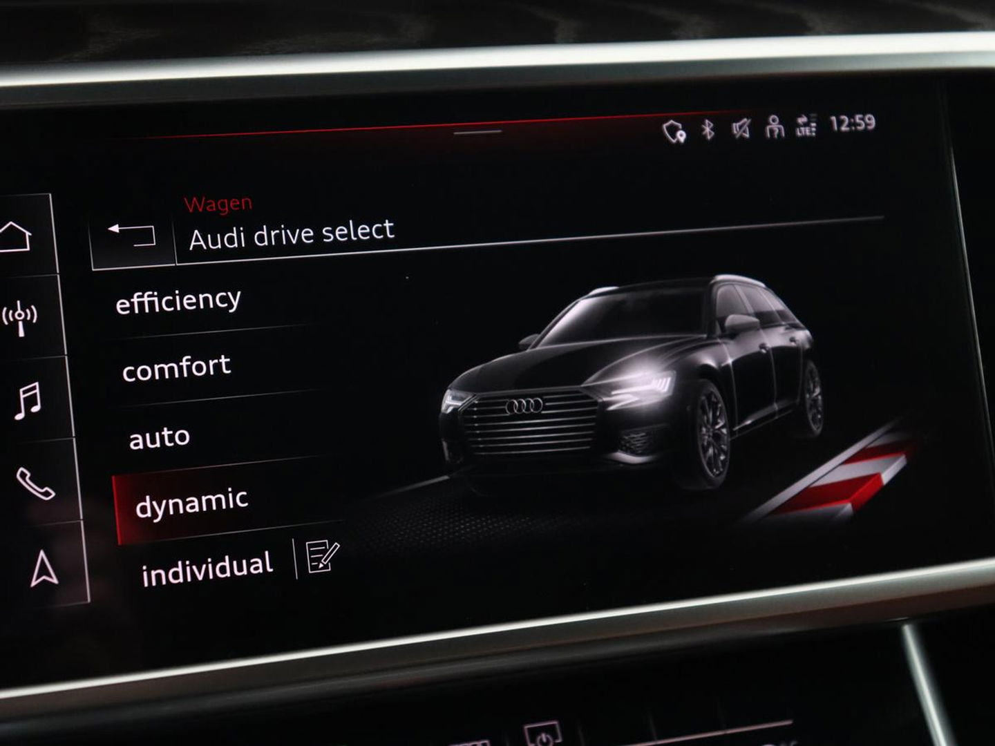 Audi A6 50 TFSIe quattro S edition | Panoramadak | Adaptive cruise | Nappaleder | Stoel & stuurverwarming | Camera | Trekhaak | Keyless | Adaptief onderstel | Carplay | Navigatie | Matrix LED | Getint glas | PHEV | Plug In