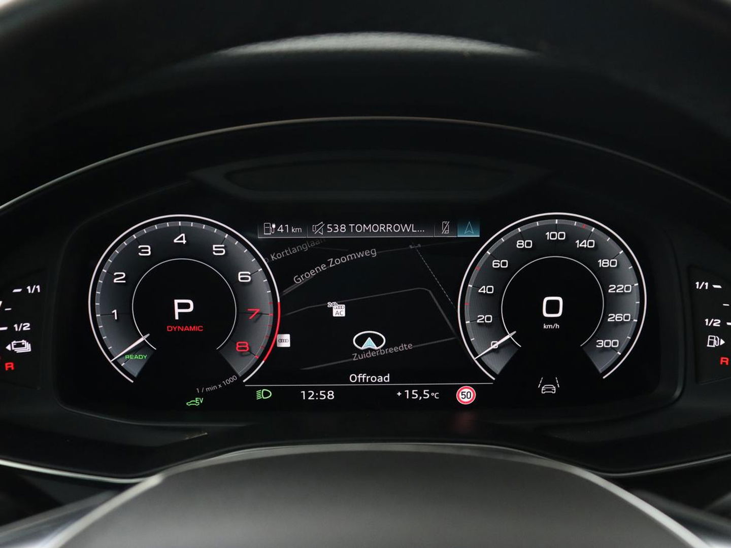 Audi A6 50 TFSIe quattro S edition | Panoramadak | Adaptive cruise | Nappaleder | Stoel & stuurverwarming | Camera | Trekhaak | Keyless | Adaptief onderstel | Carplay | Navigatie | Matrix LED | Getint glas | PHEV | Plug In