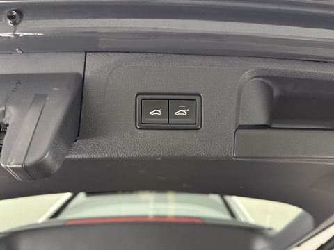 Volkswagen Passat 1.4 TSI GTE PHEV | SOH 90% | Pano | Adap. Cruise | Virtual | Massage | Stoelverw. | Camera | Keyless