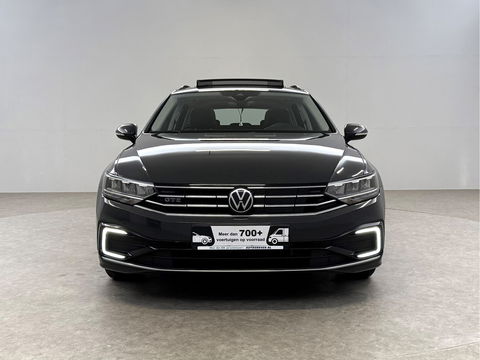 Volkswagen Passat 1.4 TSI GTE PHEV | SOH 90% | Pano | Adap. Cruise | Virtual | Massage | Stoelverw. | Camera | Keyless