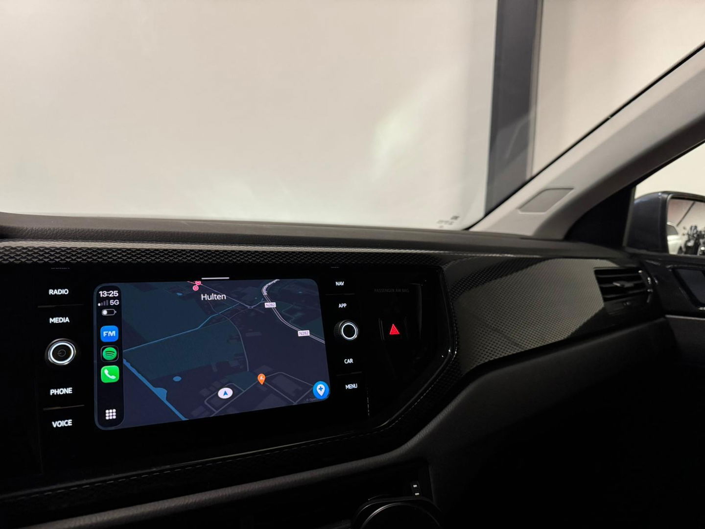 Volkswagen Polo 1.0 TSI Life PDC CARPLAY