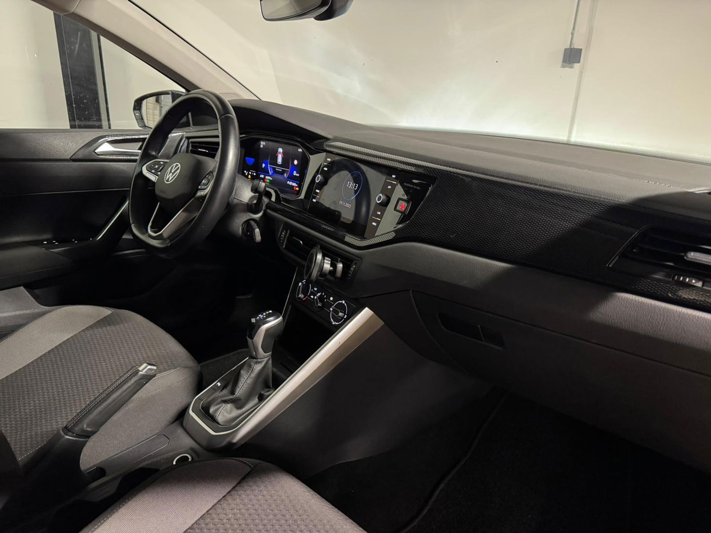 Volkswagen Polo 1.0 TSI Life PDC CARPLAY