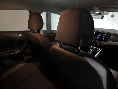 Volkswagen Polo 1.0 TSI Life PDC CARPLAY