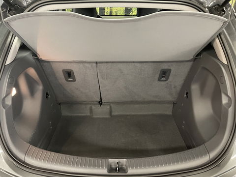 Opel Ampera-E Business executive 60 kWh | Apple Carplay | Android Auto | Origineel Nederlands | Trekhaak | Automatische Verlichting |