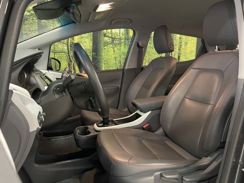 Opel Ampera-E Business executive 60 kWh | Apple Carplay | Android Auto | Origineel Nederlands | Trekhaak | Automatische Verlichting |