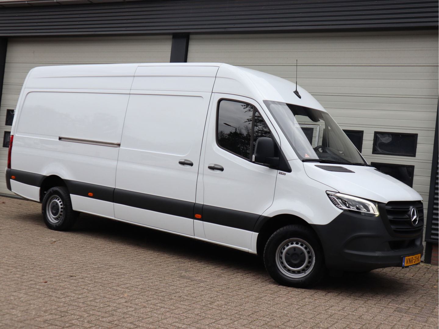 Mercedes-Benz Sprinter 317 CDI Euro 6 L3H2 Maxi - Camera - Cruise