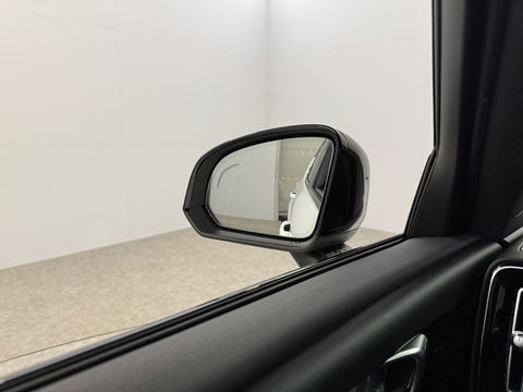 Volvo XC40 1.5 T5 Recharge R-Design | SOH 82% | Sfeer | Virtual | H/K | Camera | Memory | Trekh. | Stoel/Stuurverw. | Keyless | NAP