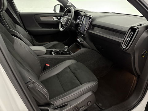 Volvo XC40 1.5 T5 Recharge R-Design | SOH 82% | Sfeer | Virtual | H/K | Camera | Memory | Trekh. | Stoel/Stuurverw. | Keyless | NAP