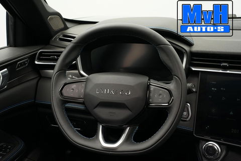 Lynk & Co 01 1.5 Hybride|LEER|FULL BLACK XL|ZWARTE.HEMEL|NAP