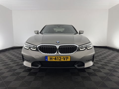 BMW 3-serie 320d High Executive Edition (INCL.BTW) *LUXURY-LEATHER | FULL-LED | DIGI-COCKPIT | HEATED-SPORTSEATS | HIFI-SOUND | NAVI-FULLMAP | KEYLESS | CAMERA | PRIVACY-GLASS | SHIFT-PADDLES | DAB+ | ECC | PDC | CRUISE | 19''ALU*