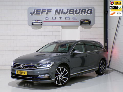 Volkswagen Passat Variant 1.4 TSI Highline Business R-Line "Origineel NL!" Automaat! Apple-Carplay Xenon 19"Velgen Adaptive-cruise