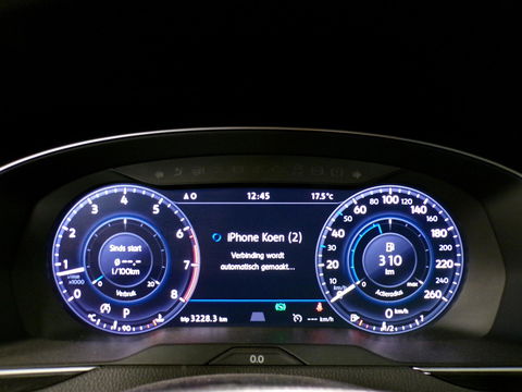 Volkswagen Passat Variant 1.4 TSI Highline Business R-Line "Origineel NL!" Automaat! Apple-Carplay Xenon 19"Velgen Adaptive-cruise