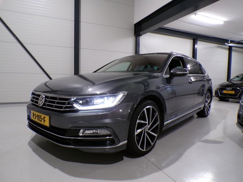 Volkswagen Passat Variant 1.4 TSI Highline Business R-Line "Origineel NL!" Automaat! Apple-Carplay Xenon 19"Velgen Adaptive-cruise