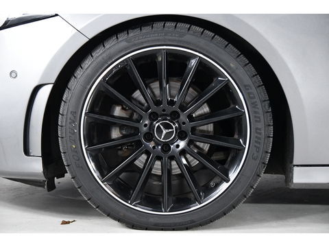 Mercedes-Benz A-Klasse 200 AMG Line Pano Sfeer Cam