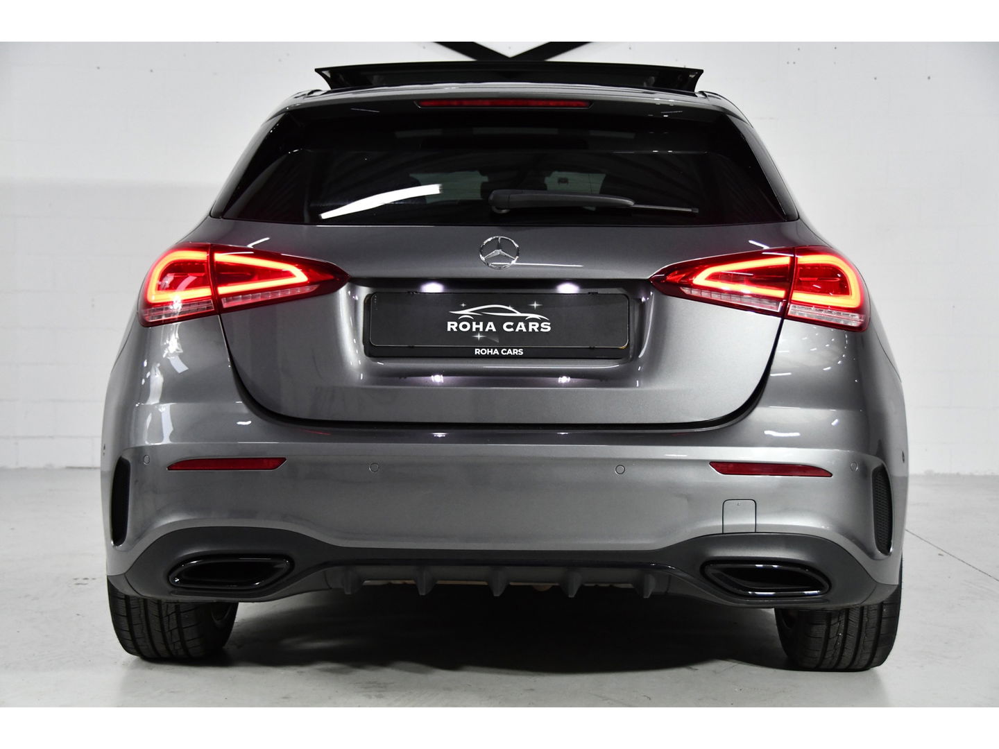 Mercedes-Benz A-Klasse 200 AMG Line Pano Sfeer Cam