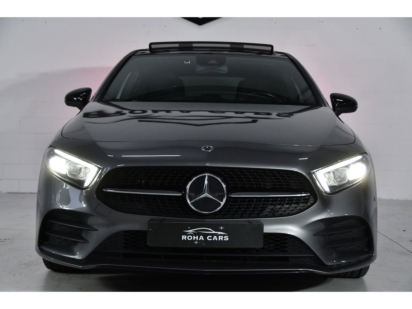 Mercedes-Benz A-Klasse 200 AMG Line Pano Sfeer Cam