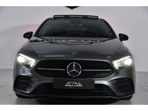 Mercedes-Benz A-Klasse 200 AMG Line Pano Sfeer Cam