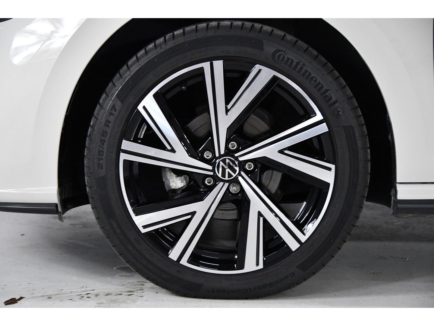 Volkswagen Polo 1.0 TSI R-line pano dsg cam iq light