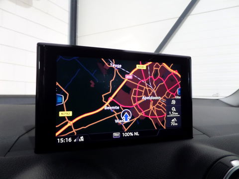 Audi Q2 1.0 TFSI Sport "Origineel NL!" Automaat! Adaptive-cruise Navigatie Bluetooth Parkeersensor, van 2e eigenaar in nieuwstaat!