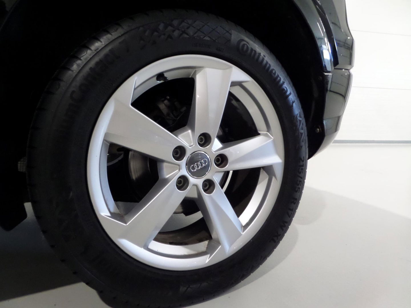 Audi Q2 1.0 TFSI Sport "Origineel NL!" Automaat! Adaptive-cruise Navigatie Bluetooth Parkeersensor, van 2e eigenaar in nieuwstaat!