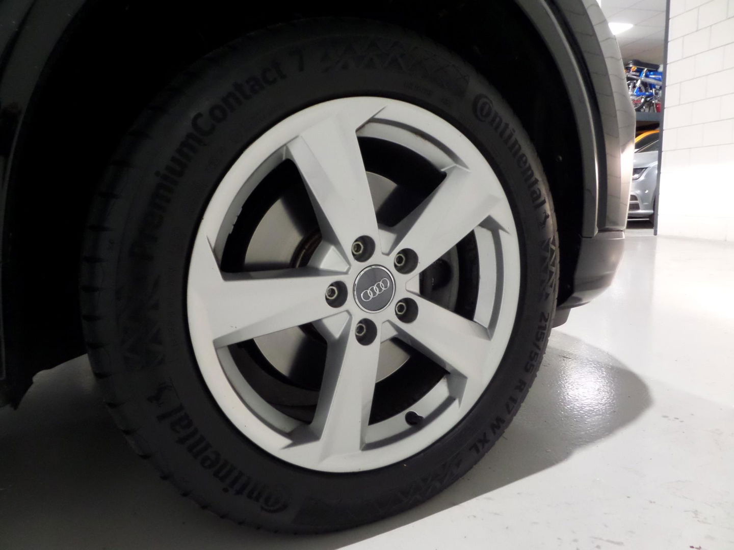 Audi Q2 1.0 TFSI Sport "Origineel NL!" Automaat! Adaptive-cruise Navigatie Bluetooth Parkeersensor, van 2e eigenaar in nieuwstaat!